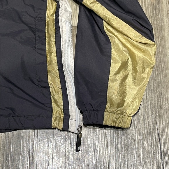 Men’s Holloway Windbreaker Pullover - Picture 4 of 5